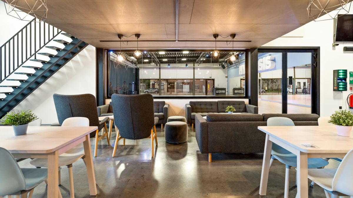 Bar 5